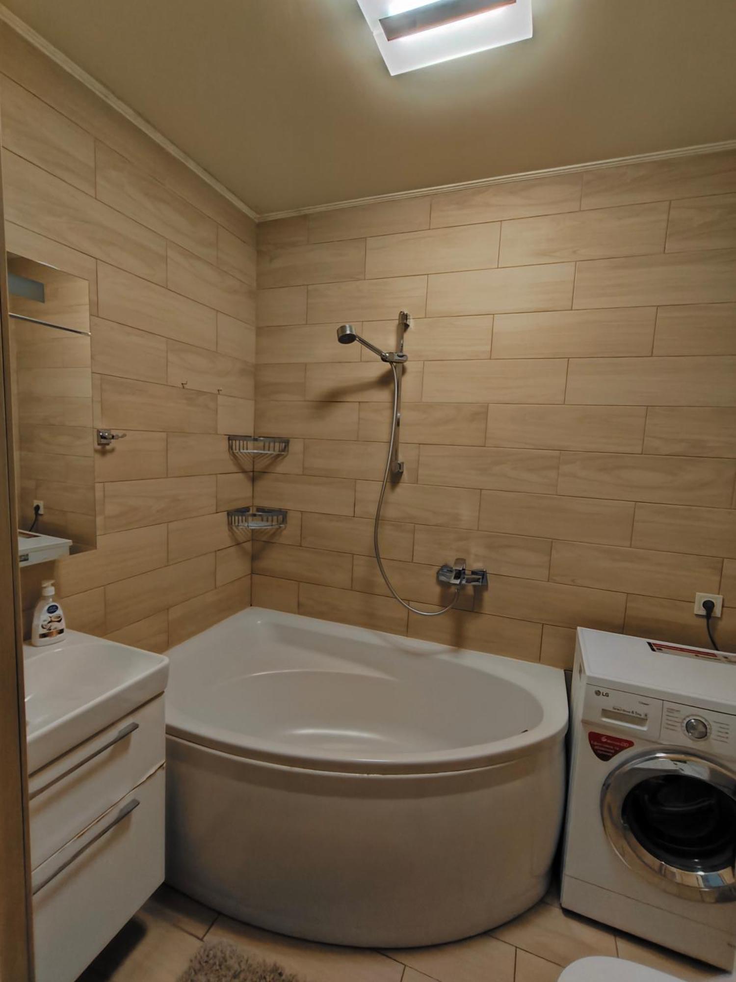 Vanilla Vip Apartment 리비프 외부 사진